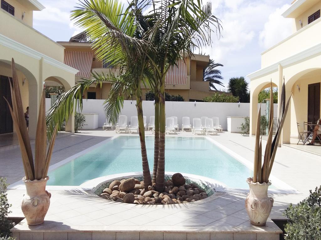 Oasi Tortuga Apartment Mazara del Vallo Ruang foto