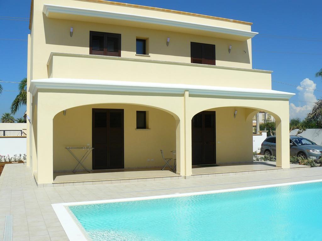 Oasi Tortuga Apartment Mazara del Vallo Bagian luar foto