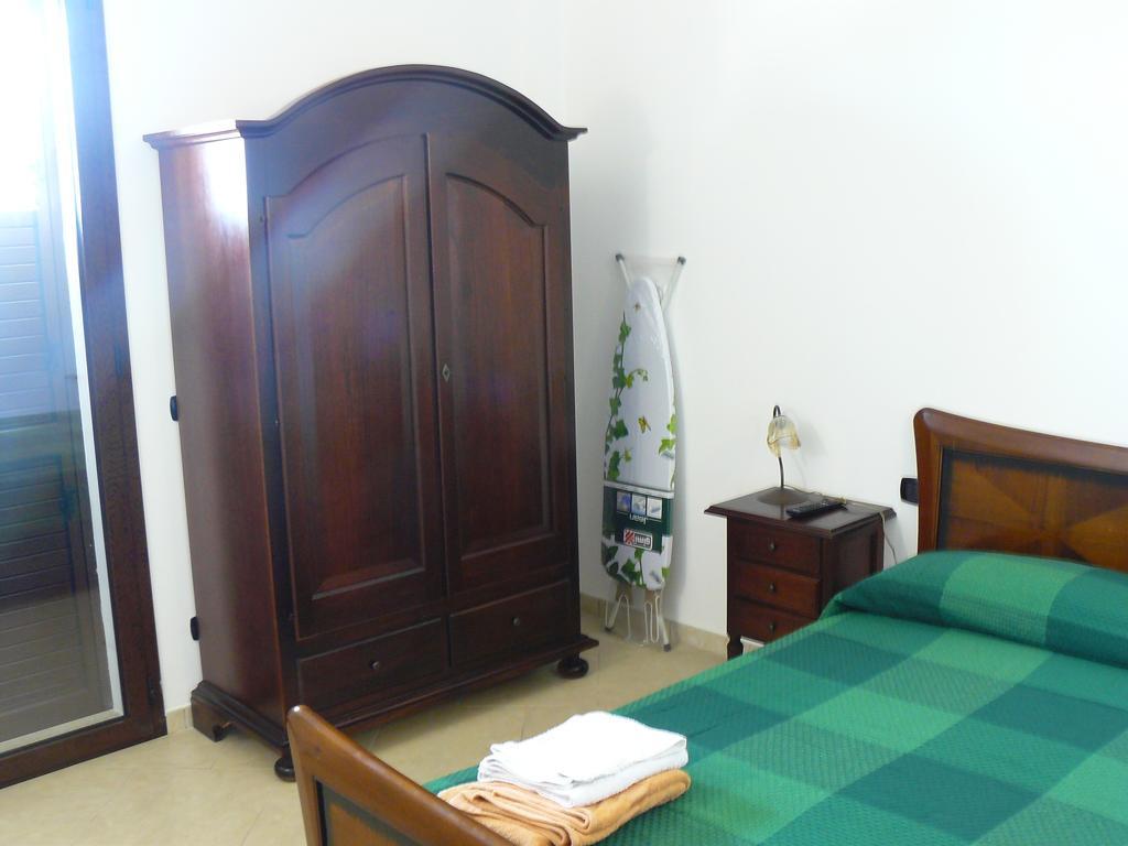 Oasi Tortuga Apartment Mazara del Vallo Bagian luar foto