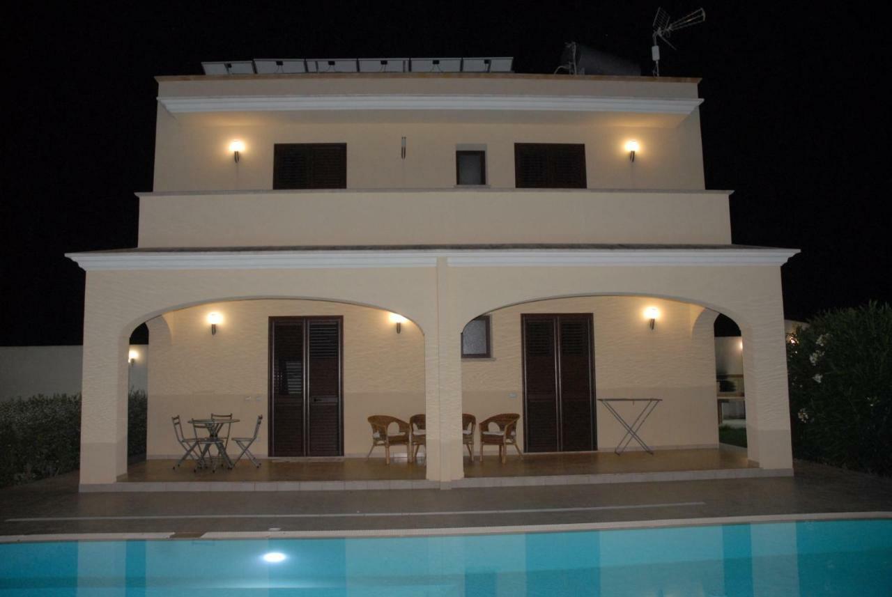 Oasi Tortuga Apartment Mazara del Vallo Bagian luar foto