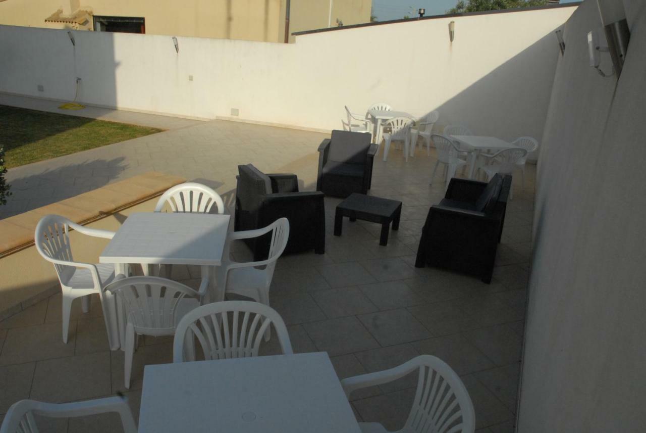 Oasi Tortuga Apartment Mazara del Vallo Bagian luar foto