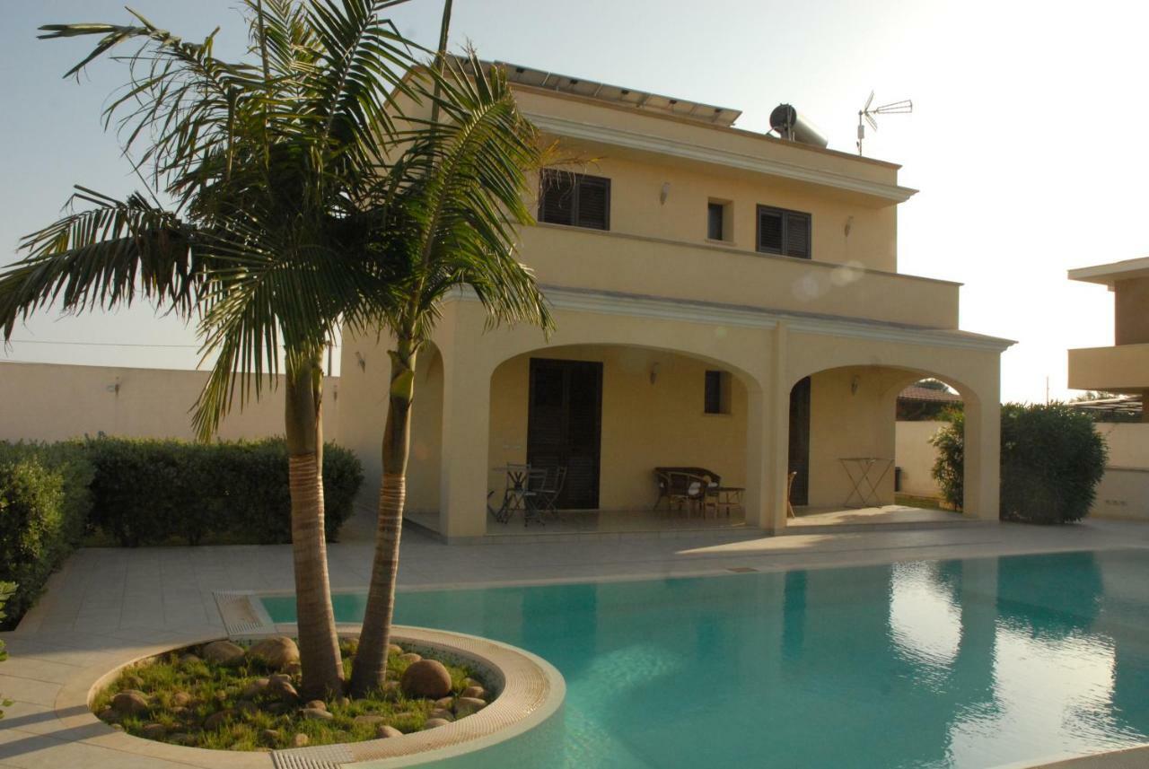 Oasi Tortuga Apartment Mazara del Vallo Bagian luar foto