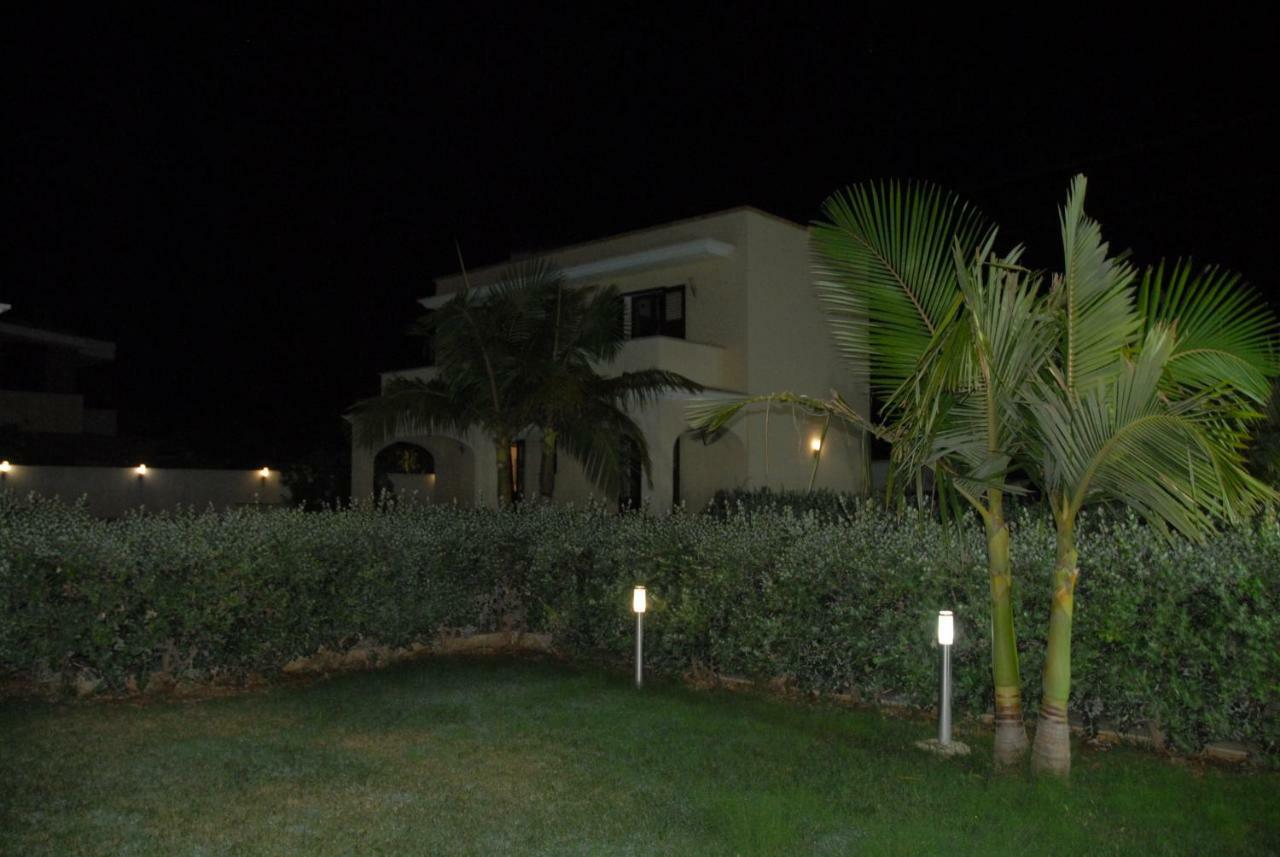 Oasi Tortuga Apartment Mazara del Vallo Bagian luar foto