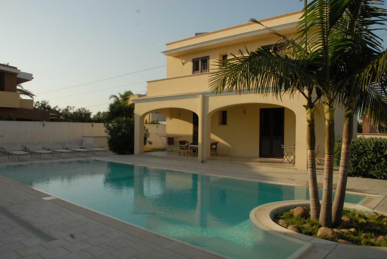 Oasi Tortuga Apartment Mazara del Vallo Bagian luar foto