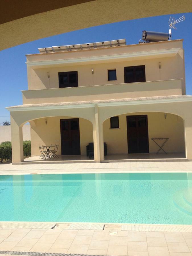 Oasi Tortuga Apartment Mazara del Vallo Bagian luar foto