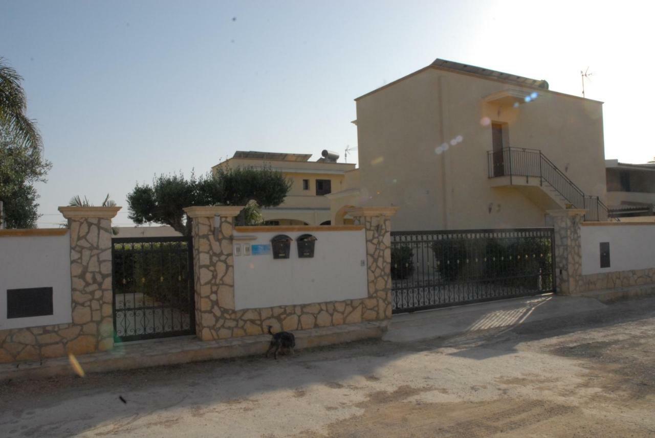 Oasi Tortuga Apartment Mazara del Vallo Bagian luar foto